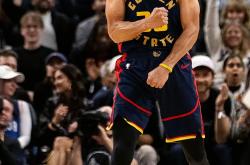 lol高校认证-关于美国男篮险胜鹈鹕，库里高光表现的信息