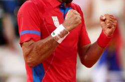 lol高校认证-澳大利亚网球队强势德国网球队，德约科维奇送出助攻的简单介绍