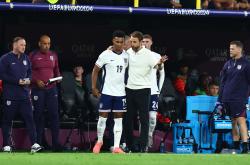 lol合区-多特蒙德碾压巴西，哈弗茨带队取胜